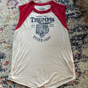 Lucky Brand logo tee